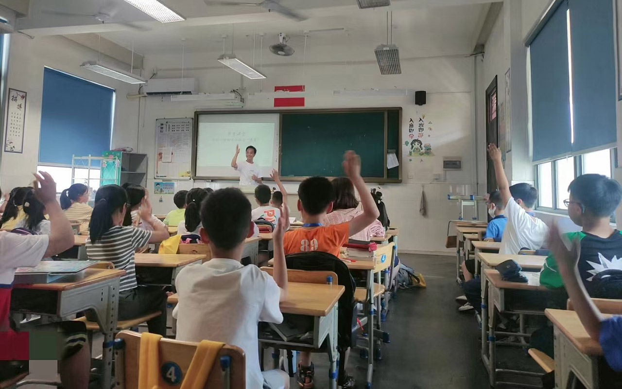 鄂州冯家小学